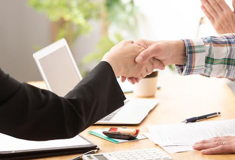 公証役場での公正証書作成・信託口口座開設のイメージ画像